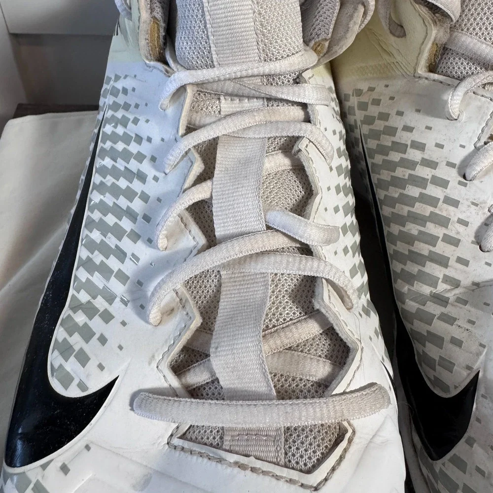 Nike good used